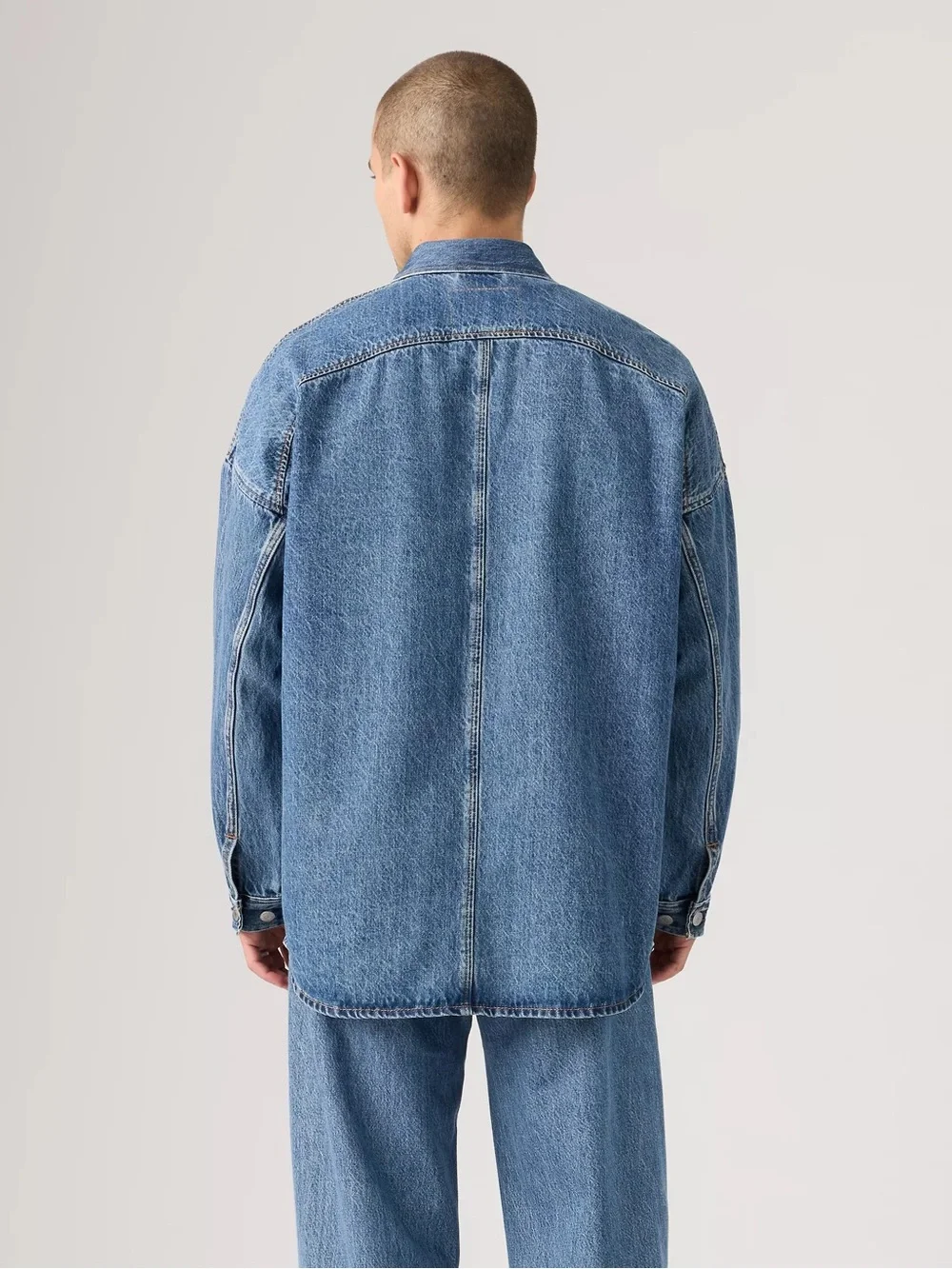 NWT Levi’s Men’s Oversized Twisted Shacket Denim Shirt Jacket Medium Wash Sz XL